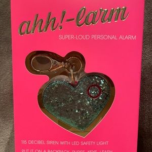 ahh!-larm super-loud personal alarm heart shaped